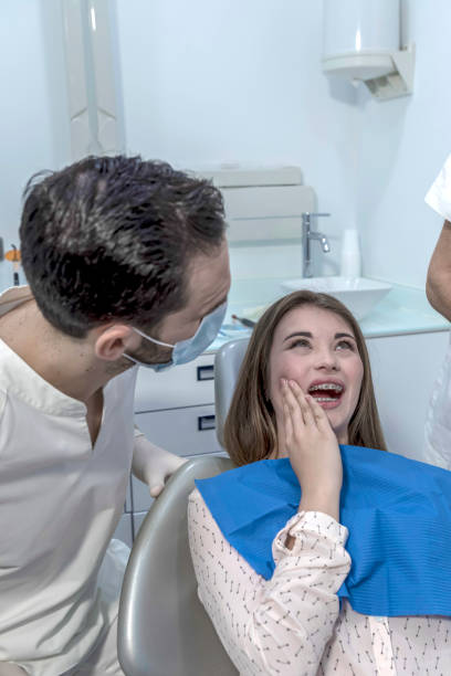 Best Emergency Orthodontic Repairs in Hebbronville, TX